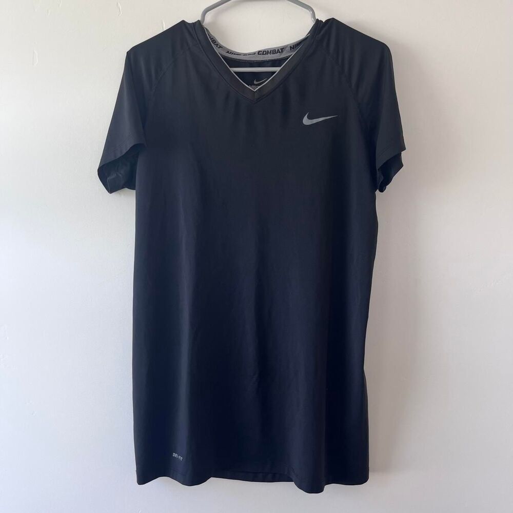 Nike Women's Black T-shirt